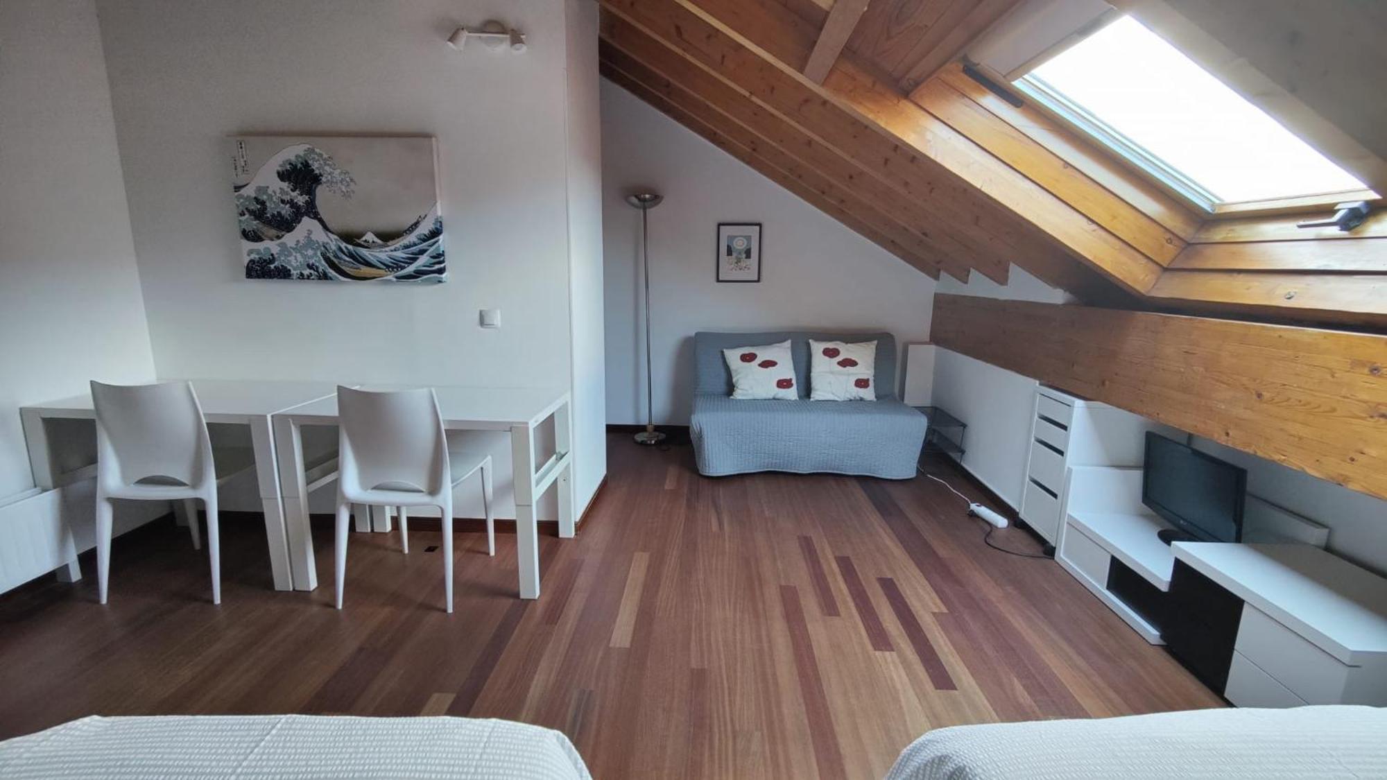 דירות קומיאס Bonito Duplex Con Vistas Al Mar מראה חיצוני תמונה